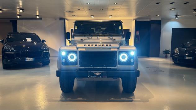 LAND ROVER DEFENDER 2.4D 122CV - 2010 - Foto 2