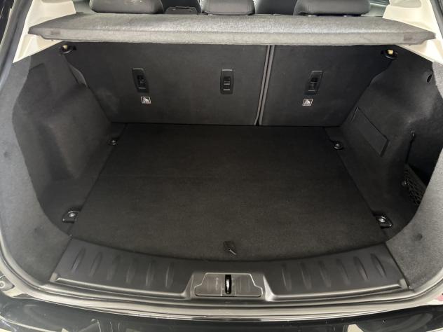 Jaguar E-Pace 2.0D i4 150cv INTERVENTO CATENA GIA' ESEGUITO - Foto 8