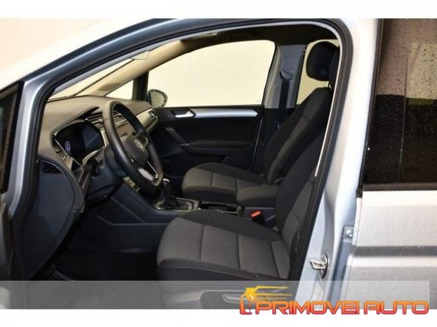 VOLKSWAGEN Touran 2.0 TDI 150 CV SCR DSG R-Line rif. 20496975 - Foto 2