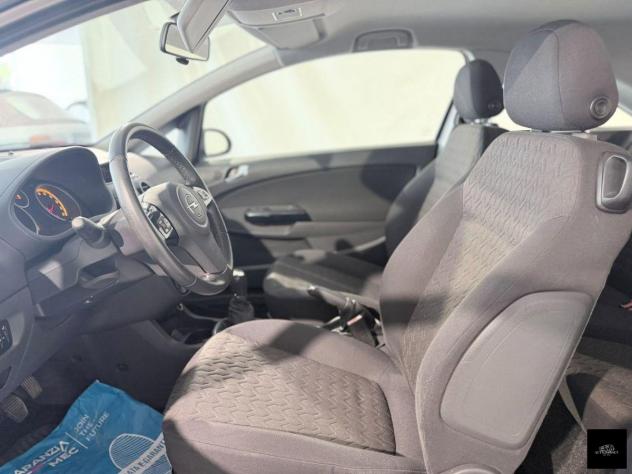 OPEL CORSA 1.2 85CV GPL CASA MADRE - Foto 10