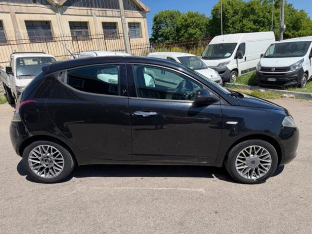 LANCIA Ypsilon 1.3 MJT 16V 95 CV 5 porte rif. 23649443 - Foto 4