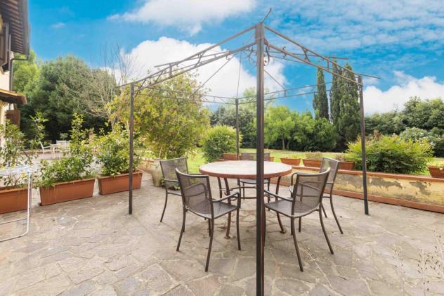 Rustico in vendita a Calcinaia 200 mq Rif: 1424557
