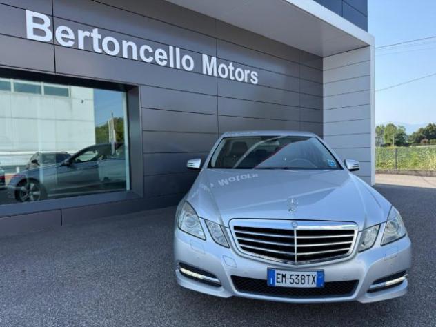 MERCEDES-BENZ E 250 2.2 CDI 204cv BlueEFFICIENCY 4Matic Avantgarde rif. 23976879 - Foto 2