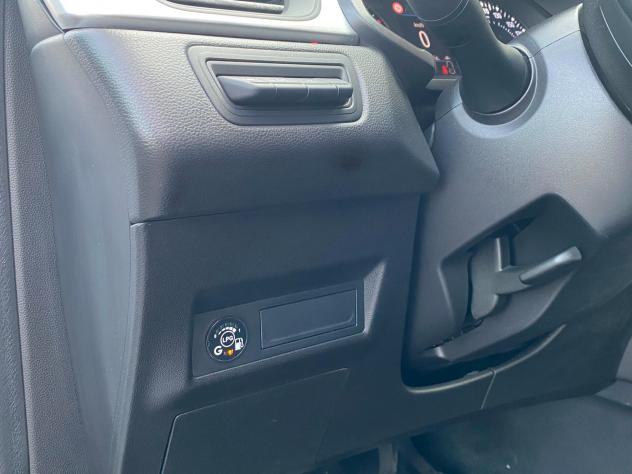 Renault Captur TCe 100 CV GPL Intens - Foto 10