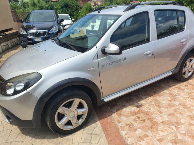 Dacia Sandero Stepway 1.5 dCi 90CV neopatentati - Foto 2