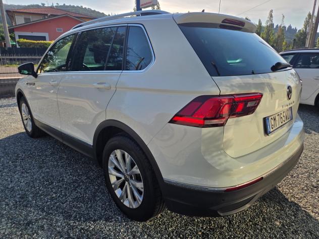 Volkswagen Tiguan 2.0 TDI 150 CV SCR DSG Life - Foto 7