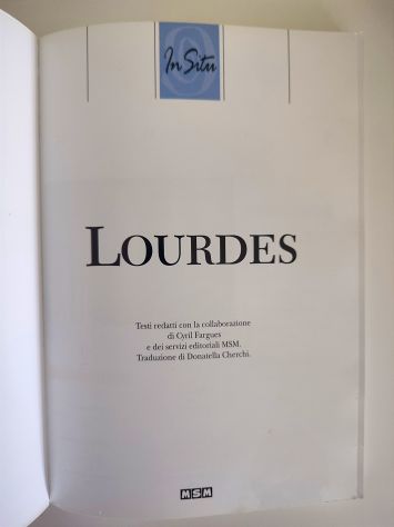 Libro su Lourdes e la storia delle apparizioni mariane, con fotografie, nuovo - Foto 3
