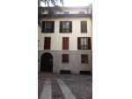Camera singola in affitto a studentessa vicino all'Università centrale