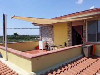 Appartamento di 70 m² con 3 locali in affitto a Noto