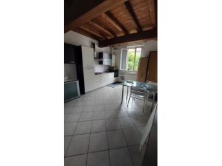 APPARTAMENTO di 2 vani e di 60 mq (PAVIA) rif. BERETTA750