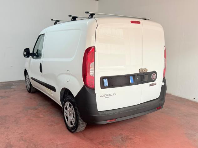 Fiat Doblo Dobl1.3 MJT PC-TN Cargo Lamierato SX - Foto 6