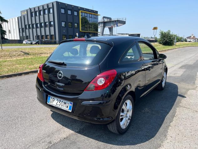 Opel Corsa 1.0 12V 3 porte - Foto 5