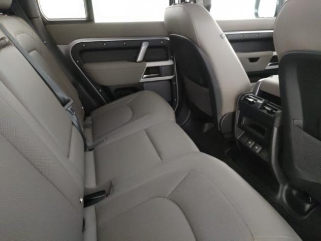 LAND ROVER Defender 110 3.0D I6 200CV AWD X-Dynamic SE- solo operatori rif. 23478286 - Foto 10