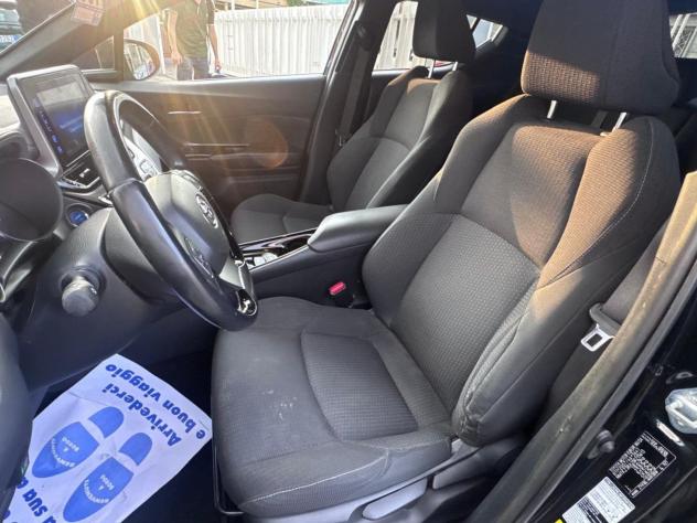 Toyota C-HR Hybrid 1.8H (122CV) E-CVT Lounge + gpl - Foto 10