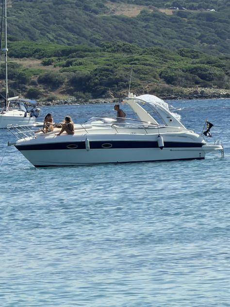 BAVARIA 27 SPORT – 2006 – 2 x 260 CV MERCRUISER