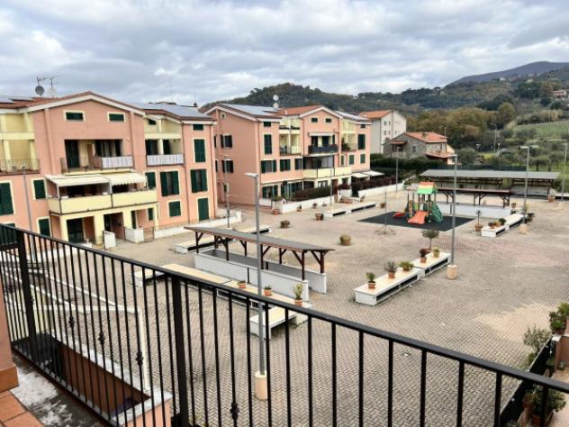 Immobile in asta di 19 m², box auto in vendita a Santo Stefano di Magra - Foto 3