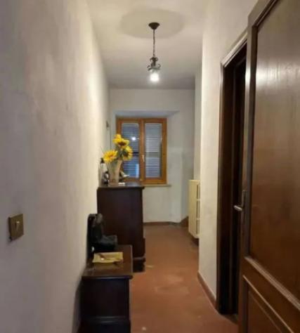 Immobile in asta di 287 m² con più di 5 locali e box auto in vendita a Rapolano Terme - Foto 6