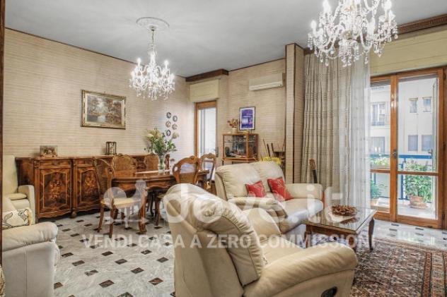 Appartamento di 114 m² con 4 locali in vendita a Taranto - Foto 2