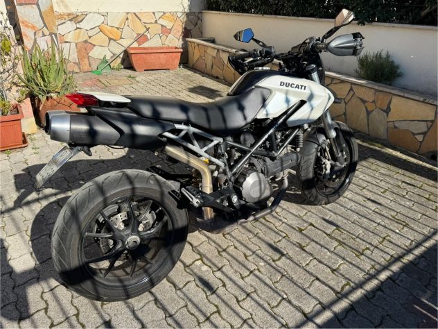 Hypermotard 796 - Foto 2