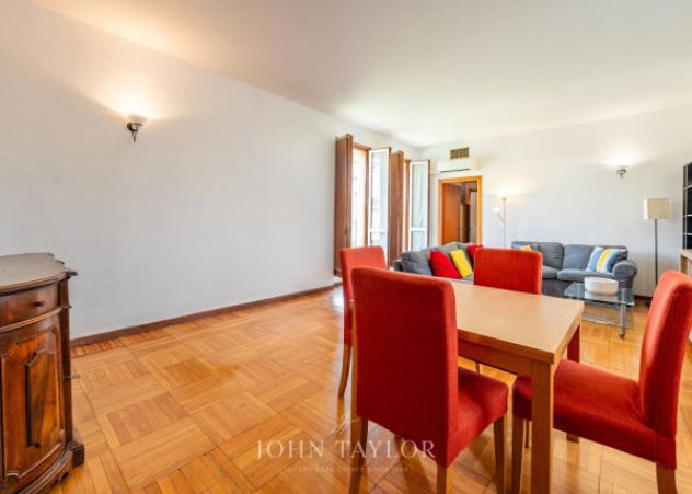 Attico / Mansarda di 85 m² con 5 locali in affitto a Milano - Foto 11