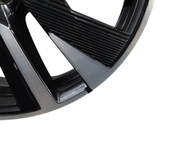 CERCHIO IN LEGA PEUGEOT 2008 Serie 9828186880 (19) - Foto 4