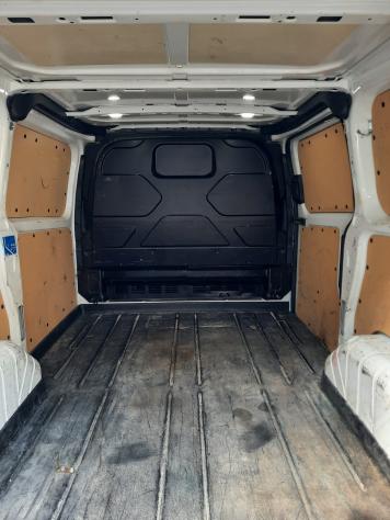 Ford Transit Custom 340 2.0 TDCi G.TRAINO PR.IVATO - Foto 8