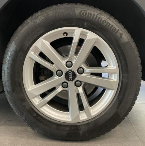 AUDI Q3 2.0 TDI 150 CV S-Tronic Quattro Business rif. 23630224 - Foto 5