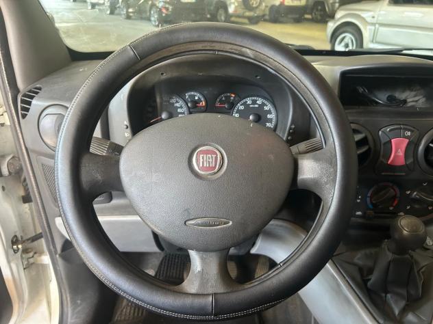 FIAT Doblò DOBLO 1.9 MJ CARGO MAXI S.VTR SX - Foto 10