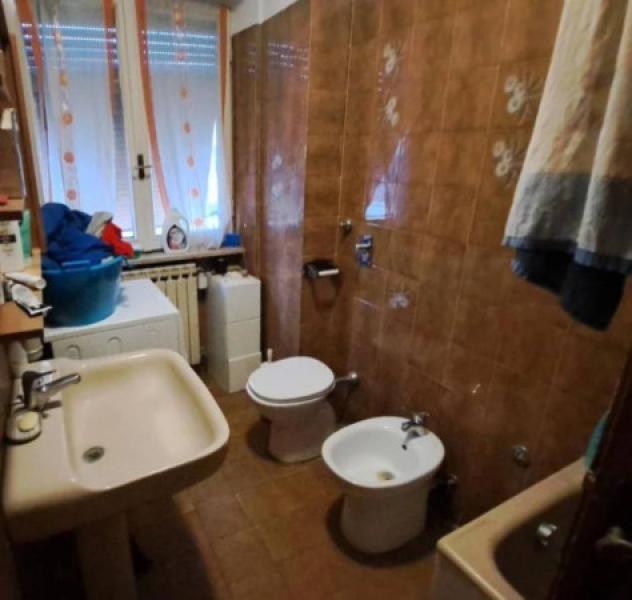 Immobile in asta di 76 m² in vendita a Busto Arsizio - Foto 3