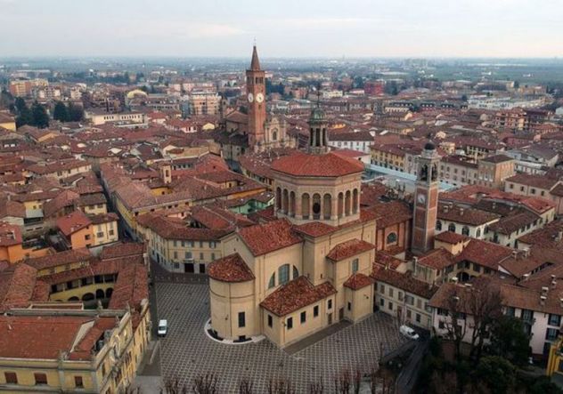 Treviglio monolocale completo con terrazzo 500eu