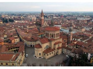 Treviglio monolocale completo con terrazzo 500eu
