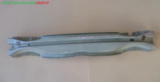 TRAVERSA PARAURTI POST. VOLVO V70  Carrozzeria  Lamierati esterni  Paraurti  Traversa parau VOLVO - V70 - 01-07-2007 - 01-04-2013, VOLVO - XC70 - 01-0