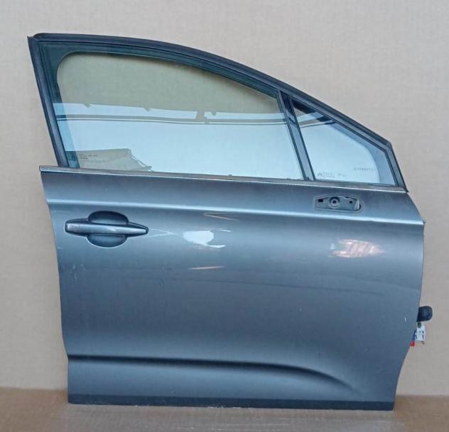 PORTA ANT. DX GRIGIO MEDIO MET. C/A. e S 999-U1296819 Carrozzeria  Lamierati esterni  Porte  Porta ant. dx. CITROEN - C4 - 01-11-2010 -