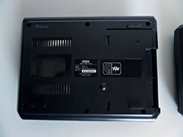 CASE, Plastiche SEGA Mega Drive, Prima versione, High Definition Graphics Origin - Foto 6