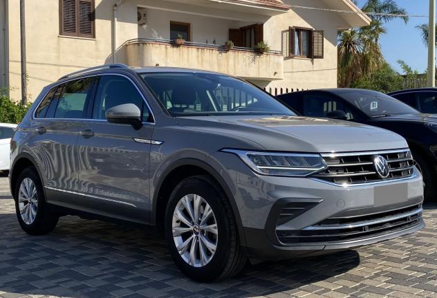 Volkswagen Tiguan Life 2.0 TDI 150CV DSG - Foto 3