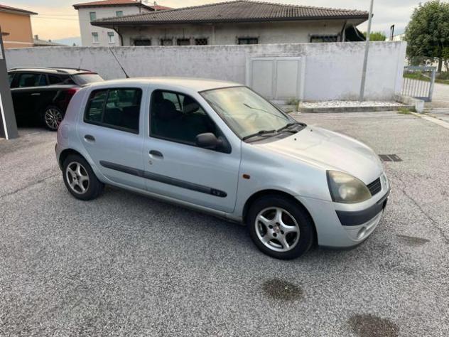 RENAULT Clio 1.2 cat 5 porte Expression OK NEOPATENTATI rif. 24103907