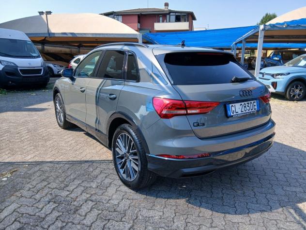 Audi Q3 Q3 40 2.0 tfsi Business Advanced quattro s-tronic. - Foto 2
