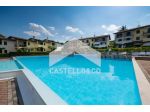 Trilocale Attico Vista Lago e Piscina