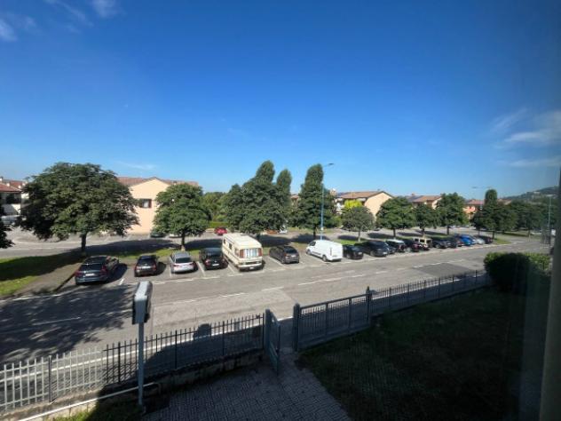 Immobile di 1500 m² con più di 5 locali in affitto a Brescia - Foto 11