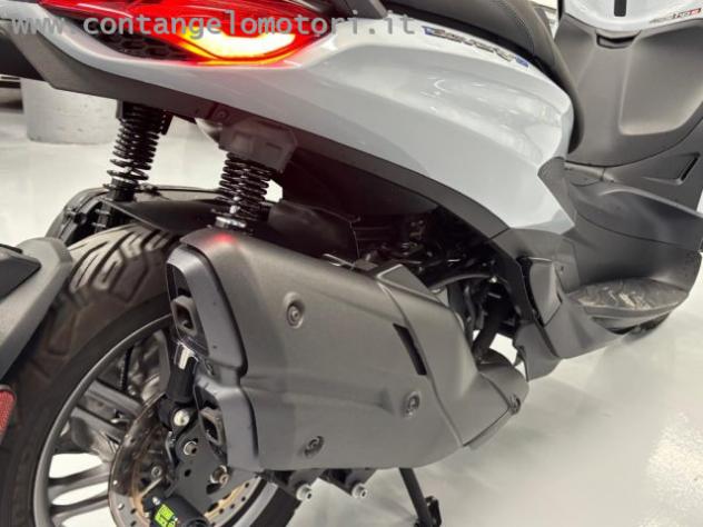 PIAGGIO Beverly 400 S HPE rif. 24101519 - Foto 7