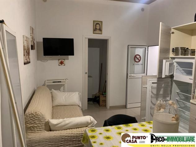 Tommaso Natale Appartamentino ristrutturato 70 mq su due livelli con doppio ingresso - Foto 8