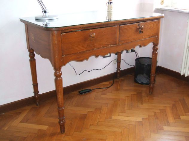 Tavolo antico in legno