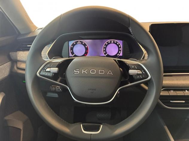 Škoda Octavia Octavia Wagon 1.5 tsi mhev Executive 115cv dsg - Foto 6