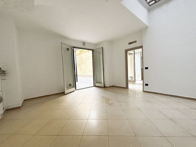 Aversa centro VENDESI locale 50 mq. - Foto 6