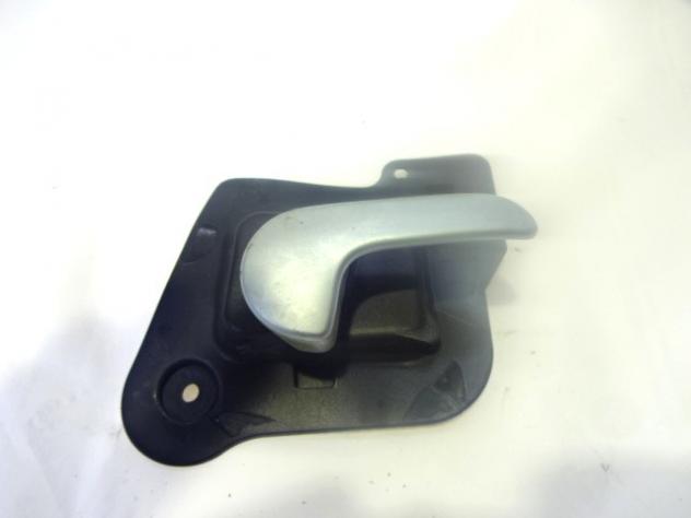 13121870 MANIGLIA INTERNA PORTA POSTERIORE DESTRA OPEL MERIVA A 1.6 B 74KW 5M 5P (2003) RICAMBIO USATO