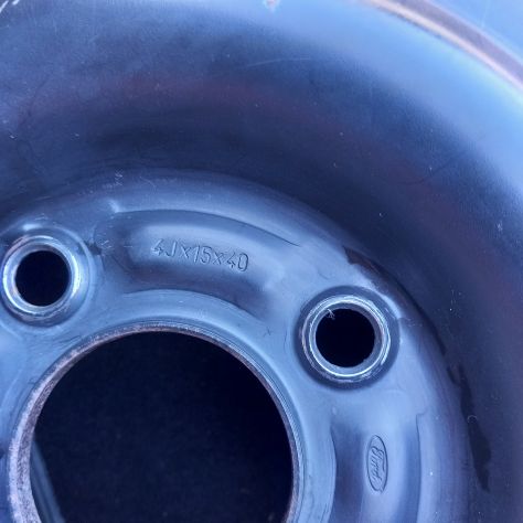 Ruotino di scorta 15 Ford Fiesta / B Max 125 80 R15 95M Pirelli - Foto 6