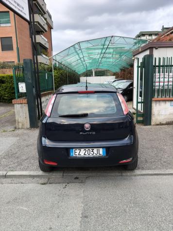 Fiat Punto 1.4 8V 5 porte Natural Power Young - Foto 5
