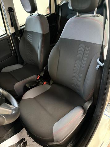 Fiat Panda 1.2 Lounge Neopatentato - Foto 9