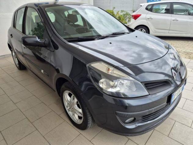RENAULT Clio 1.5 dCi 85CV 5 porte rif. 23928182 - Foto 2
