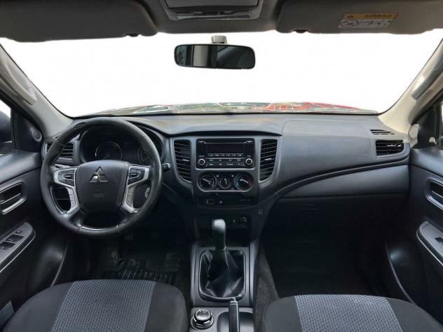 Mitsubishi L200 L200 cl.cab 2.3d Invite Connect 4wd 150cv - Foto 8